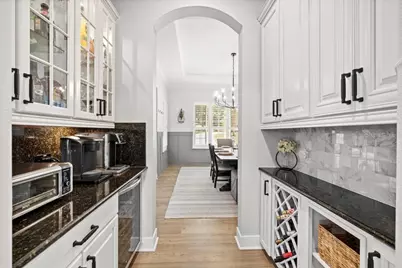 527 W Blue Water Edge Drive, Eustis, FL 32736 - Photo 11