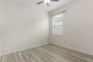 5420 Sunshine Dr, Wildwood, FL 34785 - Photo 13