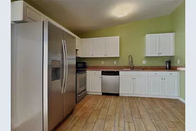 105 Melody Lane, Largo, FL 33771 - Photo 3