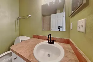 105 Melody Ln, Largo, FL 33771 - Photo 11