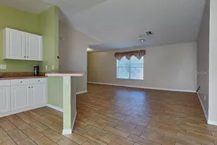 105 Melody Ln, Largo, FL 33771 - Photo 7