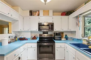 10625 SE 151st St, Summerfield, FL 34491 - Photo 15