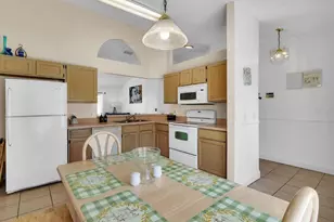 138 Pine Lake View Dr, Davenport, FL 33837 - Photo 3