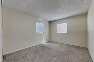 15696 Bolesta Rd, Clearwater, FL 33760 - Photo 9