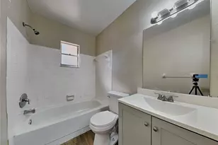 15696 Bolesta Rd, Clearwater, FL 33760 - Photo 7