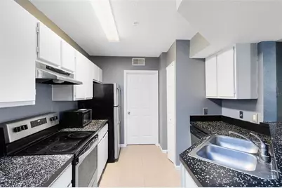 802 Crest Pines Drive #824, Orlando, FL 32828 - Photo 9