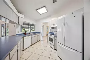 5111 Dorrington Ln, Orlando, FL 32821 - Photo 19