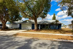 5111 Dorrington Ln, Orlando, FL 32821 - Photo 3