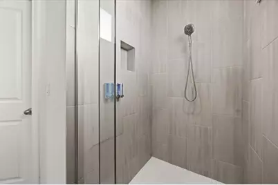 4484 Lions Gate Avenue, Clermont, FL 34711 - Photo 17