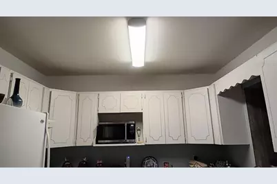 348 Lewis Boulevard SE, Saint Petersburg, FL 33705 - Photo 17