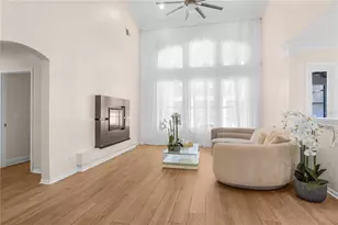 8438 Tibet Butler Dr, Windermere, FL 34786 - Photo 11