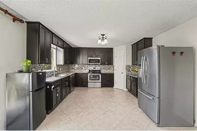 2355 Andrews Valley Drive, Kissimmee, FL 34758 - Photo 9