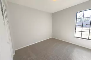 6137 Sparling Hills Cir, Orlando, FL 32808 - Photo 17