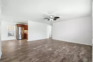 8840 Ava Lake Dr, Orlando, FL 32810 - Photo 5