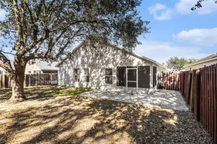 1072 Bluegrass Dr, Groveland, FL 34736 - Photo 15