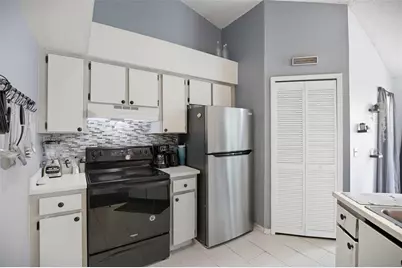 4684 Pembrook Place #I-205, Orlando, FL 32811 - Photo 13