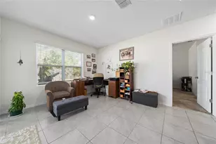 5275 Mayor Dr, Saint Cloud, FL 34771 - Photo 11