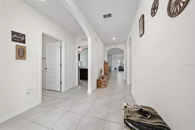 5275 Mayor Drive, Saint Cloud, FL 34771 - Photo 5