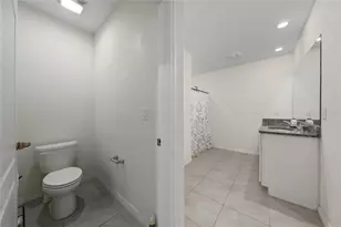 5275 Mayor Dr, Saint Cloud, FL 34771 - Photo 15