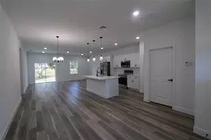 9118 N Cortlandt Dr, Citrus Springs, FL 34434 - Photo 7