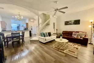 1207 S Beach Cir, Kissimmee, FL 34746 - Photo 9