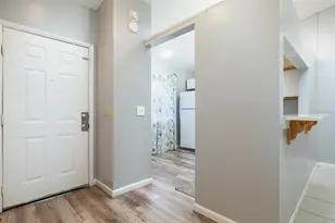 9972 Burl Way, Orlando, FL 32817 - Photo 5