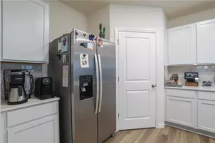 5242 Scrub Mint Ln, Apopka, FL 32712 - Photo 9