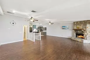 2410 Hartridge Point Dr W, Winter Haven, FL 33881 - Photo 3