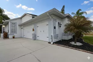 3767 Hunter's Isle Dr, Orlando, FL 32837 - Photo 5