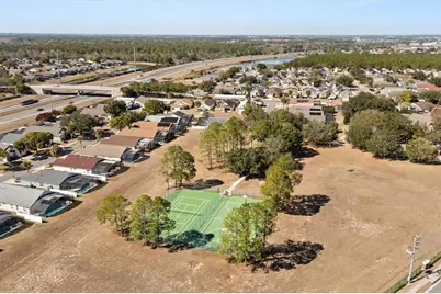 2619 Summer Creek Drive, Kissimmee, FL 34747 - Photo 43