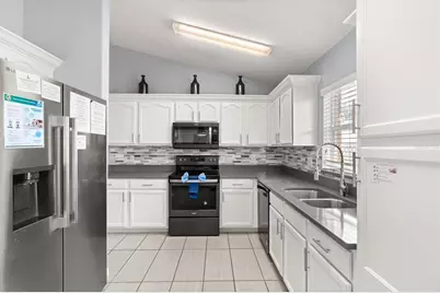 2619 Summer Creek Drive, Kissimmee, FL 34747 - Photo 9