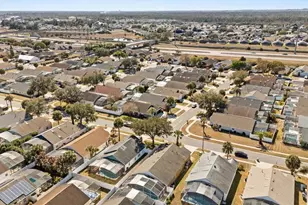 2619 Summer Creek Dr, Kissimmee, FL 34747 - Photo 39