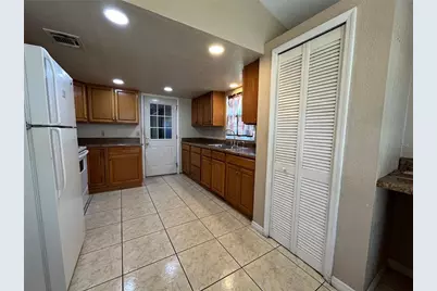 12255 Florida Woods Lane, Orlando, FL 32824 - Photo 9