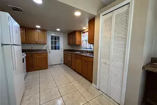 12255 Florida Woods Ln, Orlando, FL 32824 - Photo 9