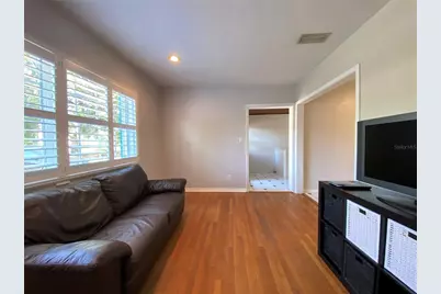 256 E Crystal Lake Street, Orlando, FL 32806 - Photo 9