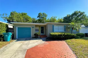 256 E Crystal Lake St, Orlando, FL 32806 - Photo 1