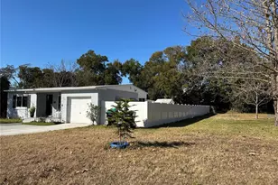 2443 E Jersey Ave, Orlando, FL 32806 - Photo 13