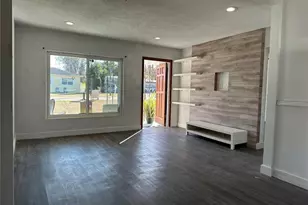 2443 E Jersey Ave, Orlando, FL 32806 - Photo 3