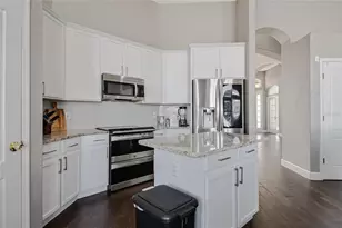 13927 Magnolia Glen Cir, Orlando, FL 32828 - Photo 29