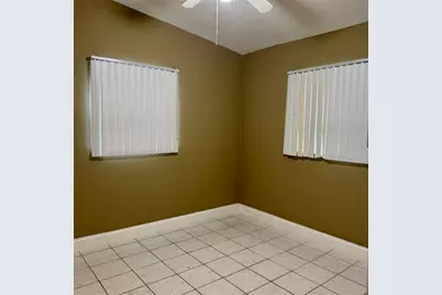 5715 Elon Drive, Orlando, FL 32808 - Photo 13