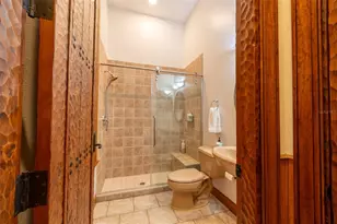 543 Isleworth Close, Tarpon Springs, FL 34688 - Photo 51