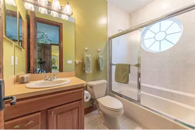 543 Isleworth Close, Tarpon Springs, FL 34688 - Photo 15