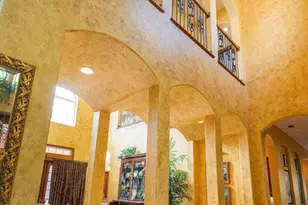 543 Isleworth Close, Tarpon Springs, FL 34688 - Photo 9