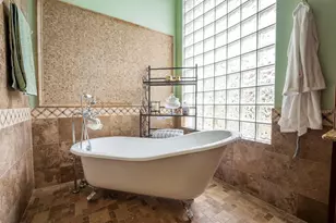 543 Isleworth Close, Tarpon Springs, FL 34688 - Photo 25