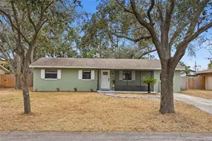 112 Alexandria Ave, Minneola, FL 34715 - Photo 1