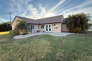 5 SE 20th Pl, Cape Coral, FL 33990 - Photo 5