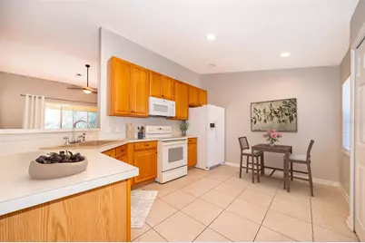 6440 Axeitos Terrace #108, Orlando, FL 32835 - Photo 11