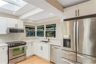 2570 Derbyshire Boulevard, Maitland, FL 32751 - Photo 9