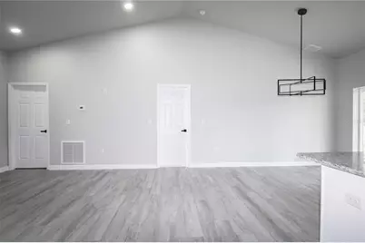 769 Memorial Drive, Sebring, FL 33870 - Photo 9