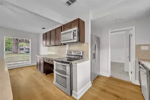 4234 Kendrick Rd, Orlando, FL 32804 - Photo 15